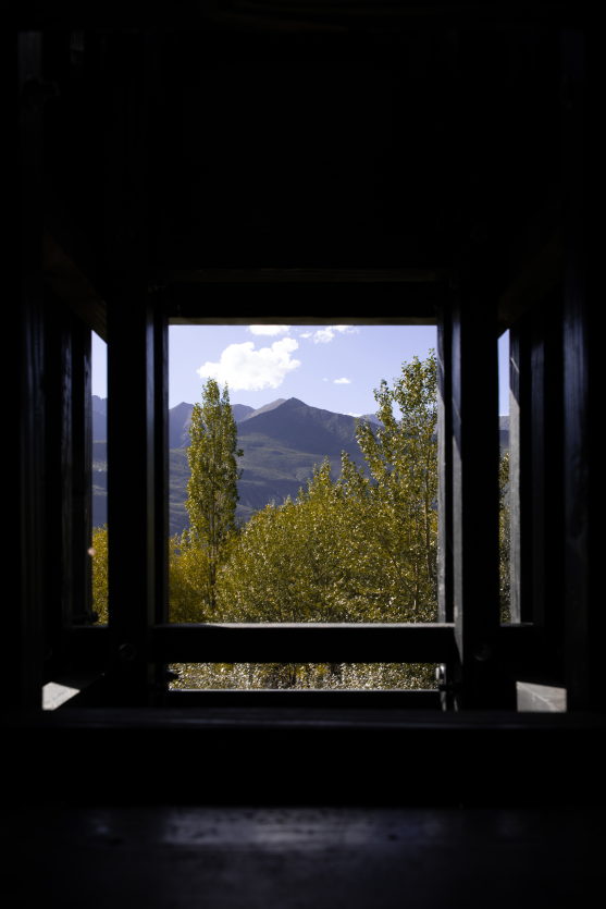 室內窗景3 攝影：江奇偉 Indoor window view 3 by Qiwei Jiang.png